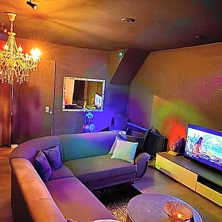 Loveroom21 Hotel Valenciennes